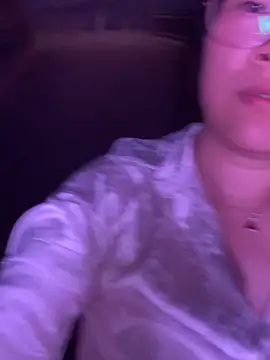 Liqinqin online show from 14, 9, 2025