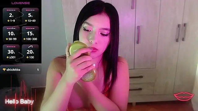 Velvet 28 online show from 22, 10, 2025