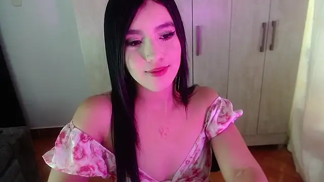 Velvet 28 online show from 27, 10, 2025