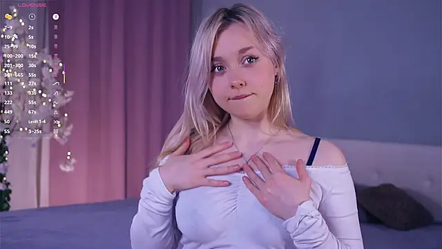 AccaCroyle online show from 31, 3, 2026