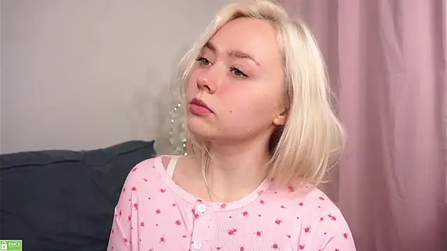 AccaCroyle online show from 17, 11, 2025