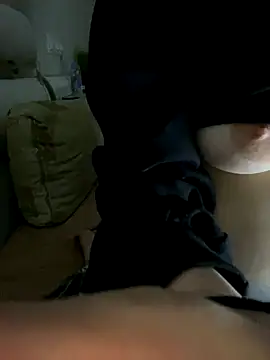 missevacrystal online show from 23, 11, 2025