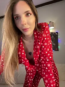 LINA ALL EYES ON YOU online show from 20, 12, 2025