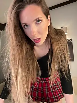 LINA ALL EYES ON YOU online show from 18, 3, 2026