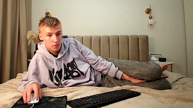 MrSexyCum4U online show from 14, 9, 2025