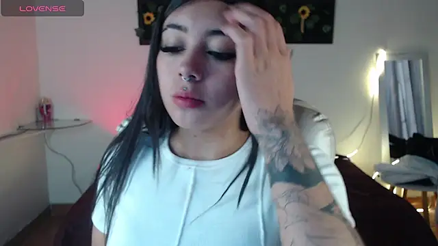 Snapshot of gabriella_live chatting on 10, 10, 2025 gabriella live online show from 10, 10, 2025