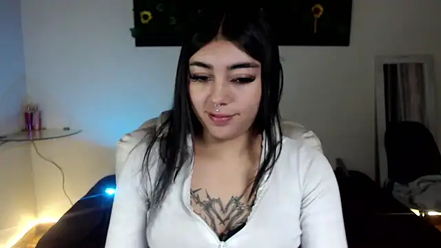 Snapshot of gabriella_live chatting on 2, 12, 2025 gabriella live online show from 2, 12, 2025