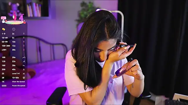 Emma and Issac online show from 9, 1, 2026