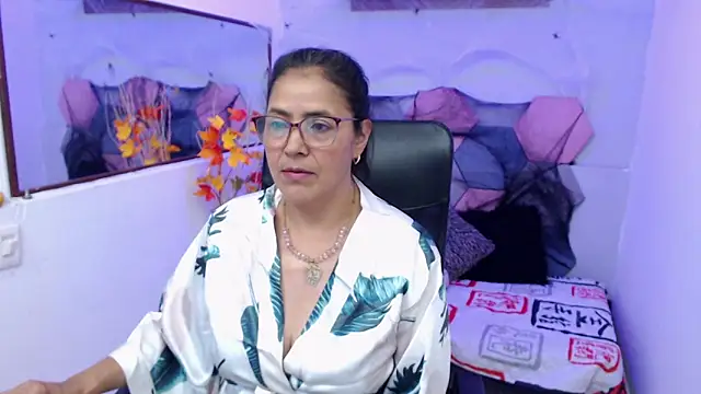 AmandaPeet online show from 15, 10, 2025