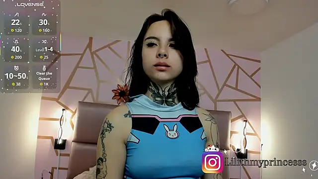 lilithSoul  online show from 30, 9, 2025