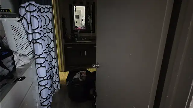 Triggerhappycj100 online show from 21, 3, 2026