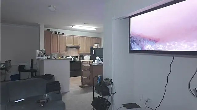 Triggerhappycj100 online show from 3, 6, 2026
