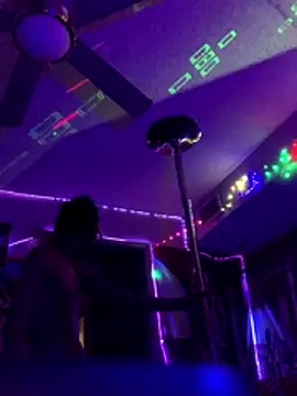 Triggerhappycj100 online show from 12, 10, 2025