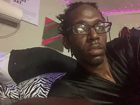 Triggerhappycj100 online show from 7, 3, 2026