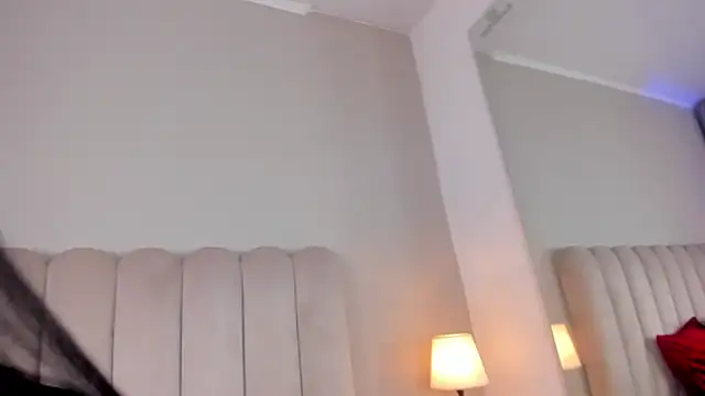 Snapshot of ashlye_white chatting on 7, 11, 2025 ashlye white online show from 7, 11, 2025