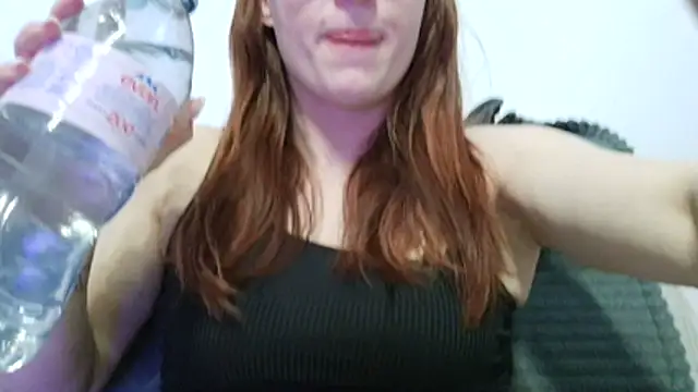 Clarahotgirl24 online show from 8, 4, 2026