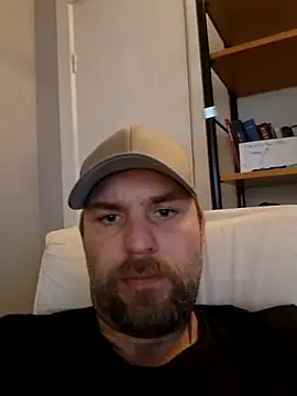 Snapshot of Bamse28 chatting on 3, 5, 2026 Bamse28 online show from 3, 5, 2026