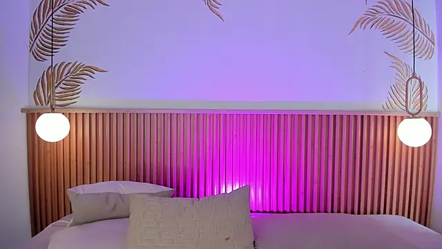 Valleriie  online show from 17, 4, 2026