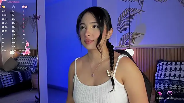 Valleriie  online show from 2, 10, 2025