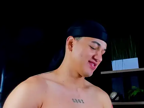 rocoo santos online show from 4, 4, 2026