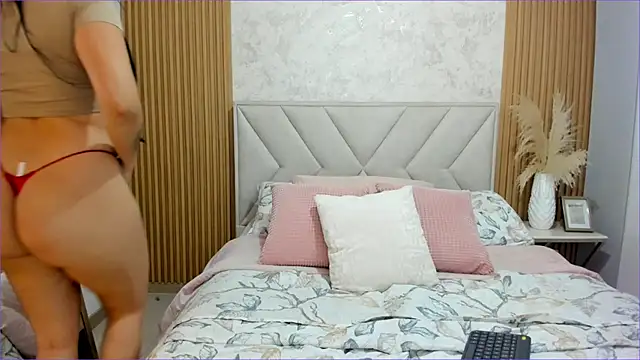 biancabigboobs22 online show from 28, 9, 2025