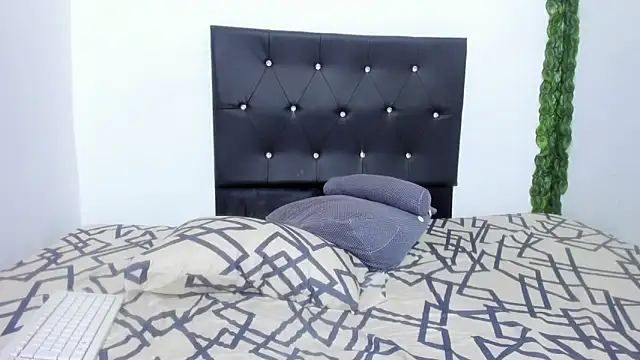 michellnasty online show from 19, 3, 2026