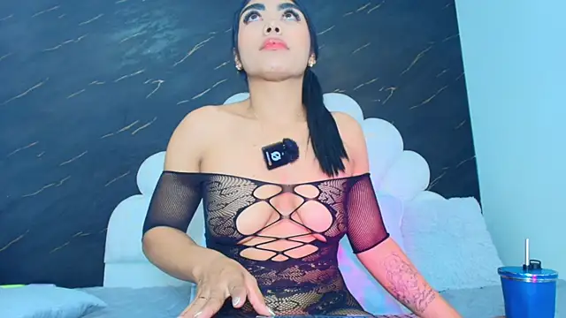 Roxana gomez online show from 15, 4, 2026