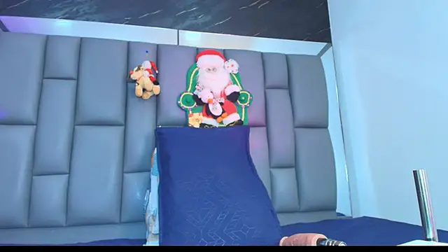 Snapshot of Roxana_gomez chatting on 29, 11, 2025 Roxana gomez online show from 29, 11, 2025