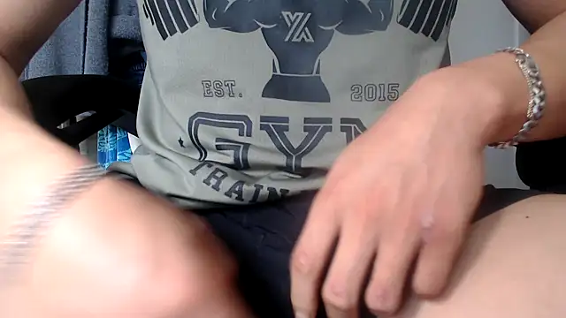 Snapshot of Jbear7127 chatting on 5, 10, 2025 Jbear7127 online show from 5, 10, 2025