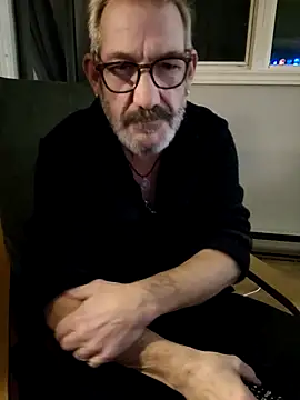 FoxnMouse online show from 24, 11, 2025