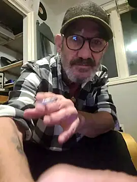 FoxnMouse online show from 28, 11, 2025