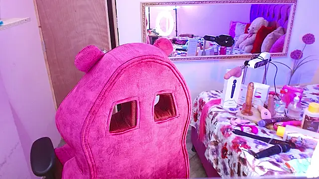 IVET CUTE1 online show from 20, 6, 2026