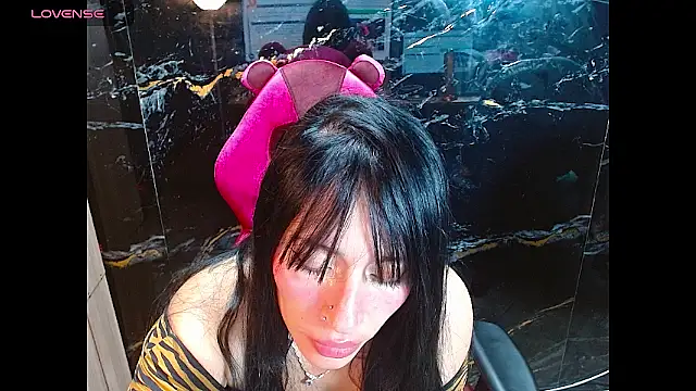 IVET CUTE1 online show from 18, 4, 2026