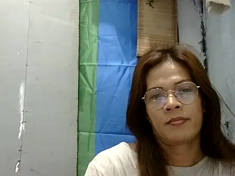 juicycum069 online show from 12, 5, 2026
