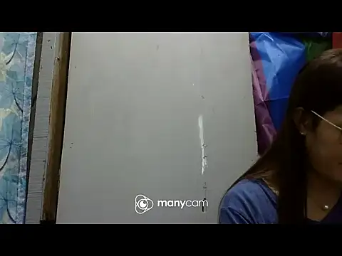 juicycum069 online show from 17, 11, 2025