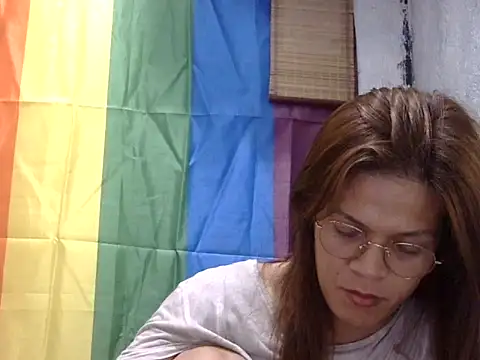 juicycum069 online show from 8, 5, 2026