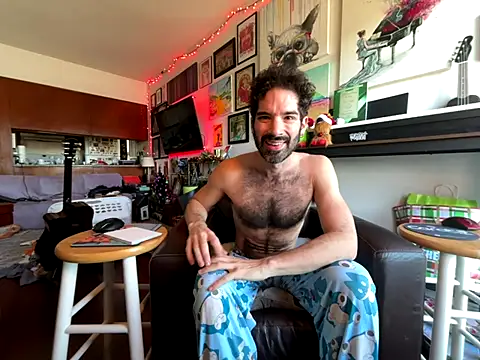 Pupscritch online show from 15, 12, 2025