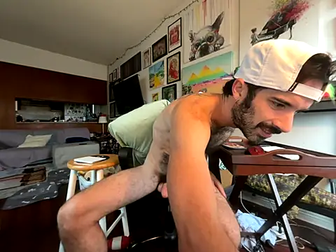 Pupscritch online show from 15, 11, 2025