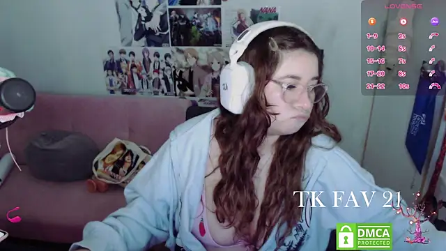 Pink girl0n online show from 10, 7, 2026