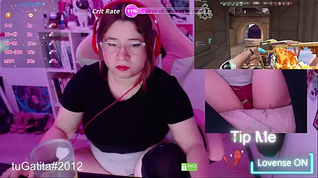 Pink girl0n online show from 19, 9, 2025