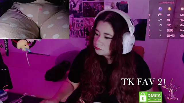 Pink girl0n online show from 24, 6, 2026