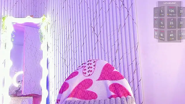 Naomy tay1 online show from 21, 3, 2026