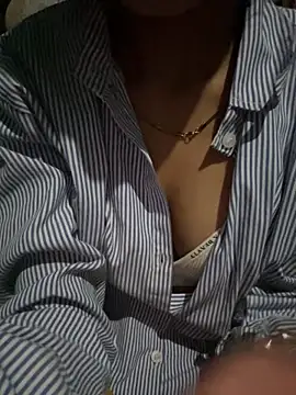 Snapshot of modelnishu chatting on 30, 9, 2025 modelnishu online show from 30, 9, 2025