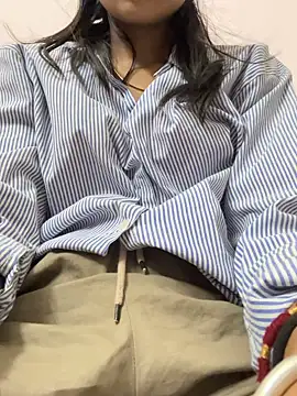 Snapshot of modelnishu chatting on 14, 10, 2025 modelnishu online show from 14, 10, 2025