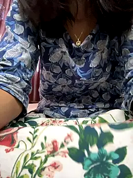 Snapshot of modelnishu chatting on 9, 9, 2025 modelnishu online show from 9, 9, 2025