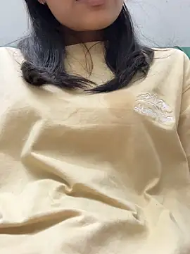 Snapshot of modelnishu chatting on 14, 9, 2025 modelnishu online show from 14, 9, 2025
