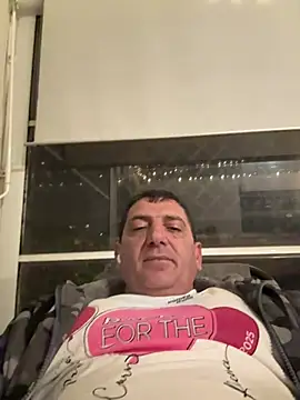 BULLBSX online show from 15, 4, 2026