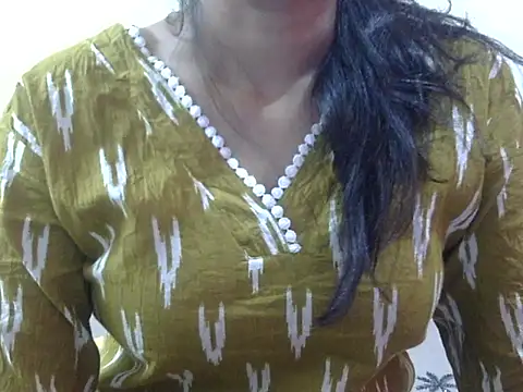 SONIYA 47 online show from 19, 4, 2026