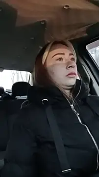 Reina Cummings online show from 15, 12, 2025