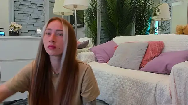 Reina Cummings online show from 9, 6, 2026